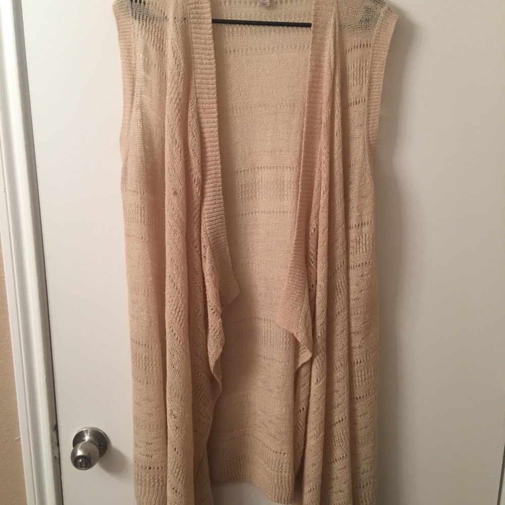 No sleeve cardigan